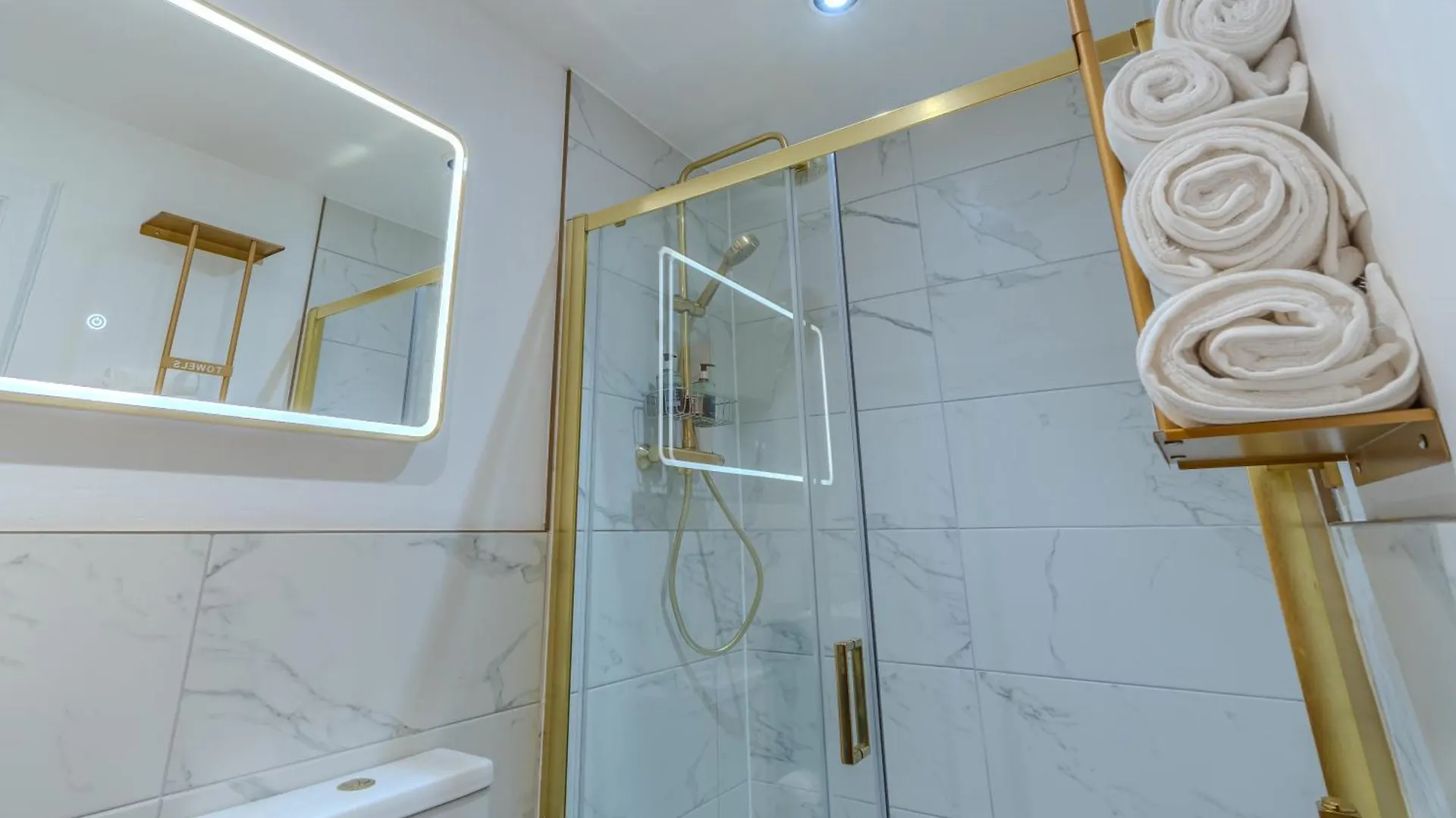 Apartamento Victorian Charm - Lush Garden, Shops And Parking Edimburgo 0*,  Reino Unido