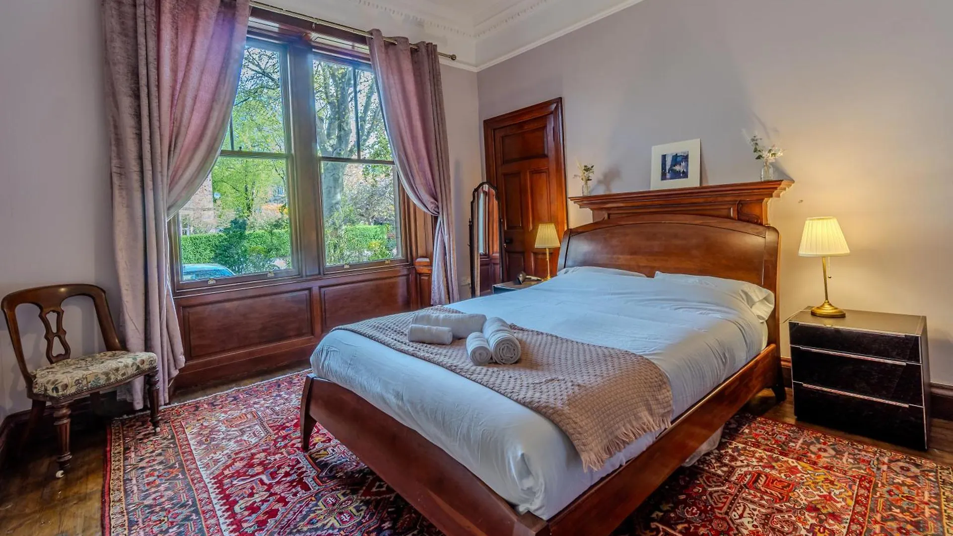 Apartament Victorian Charm - Lush Garden, Shops And Parking Edynburg