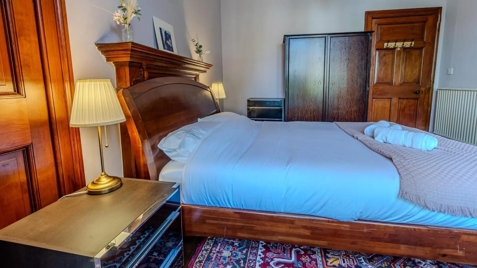 Apartament Victorian Charm - Lush Garden, Shops And Parking Edynburg 0*,
