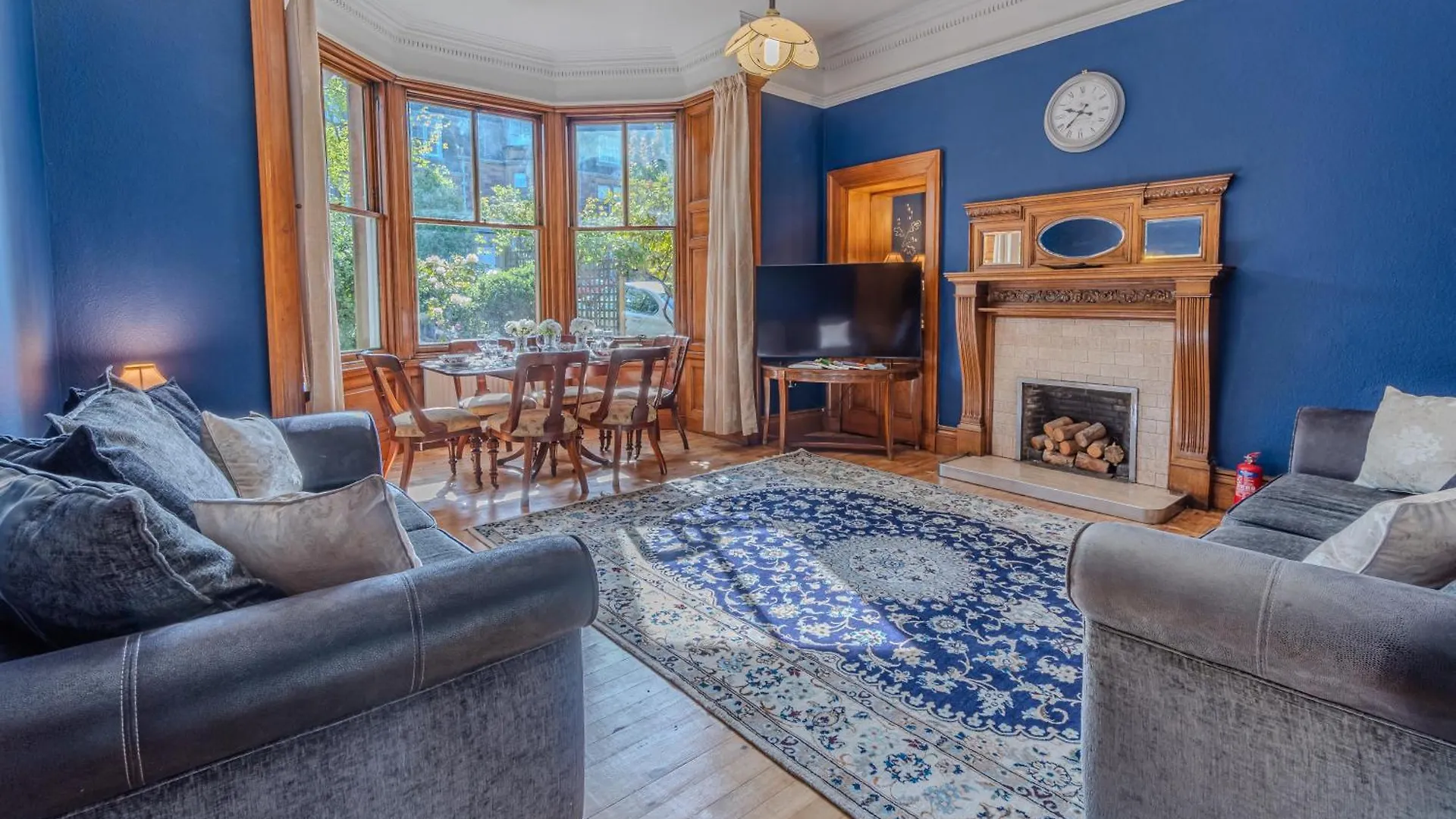 Apartament Victorian Charm - Lush Garden, Shops And Parking Edynburg