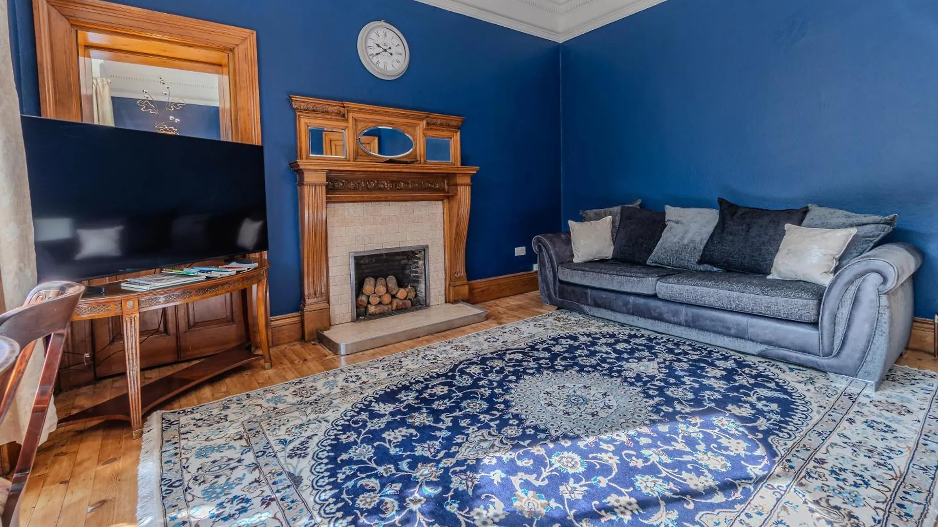 Apartament Victorian Charm - Lush Garden, Shops And Parking Edynburg